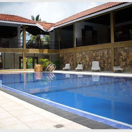 Romantic Garden Hotel Negombo Exterior foto