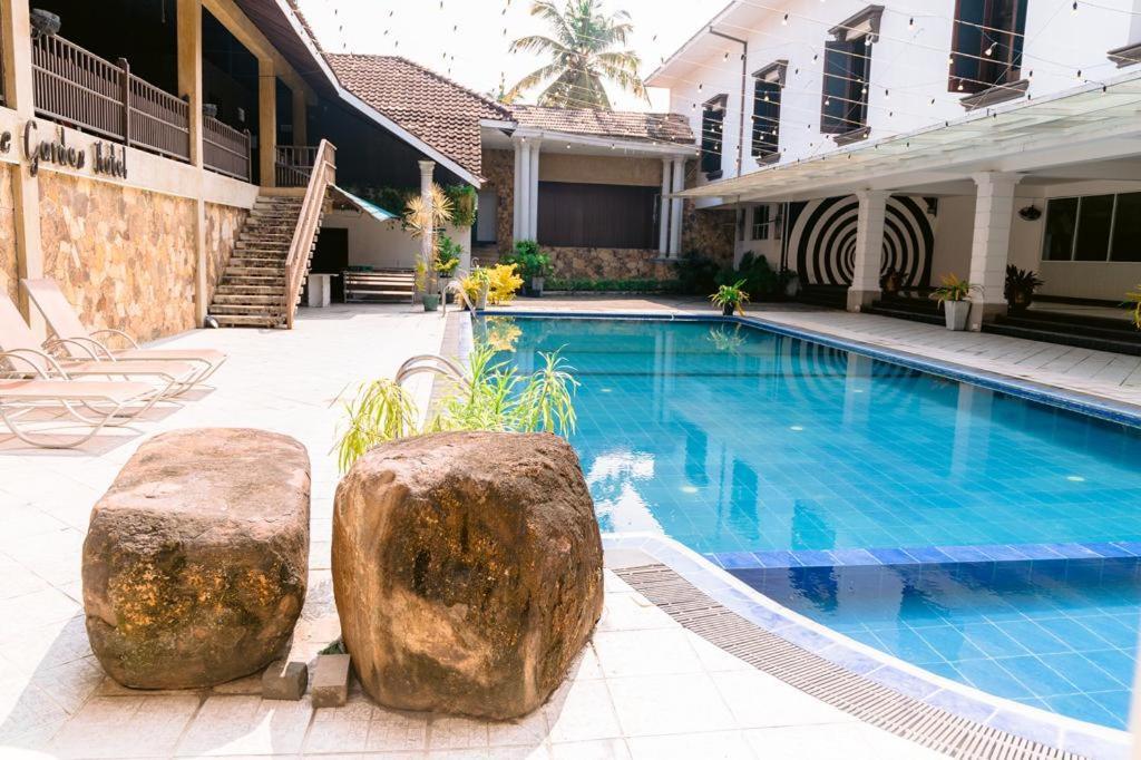 Romantic Garden Hotel Negombo Exterior foto